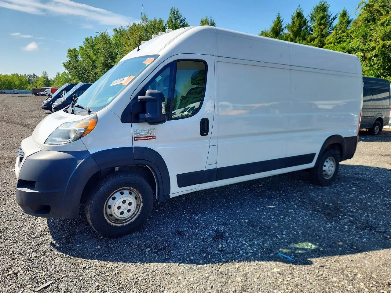 Foto de 2020 Ram Promaster 2500