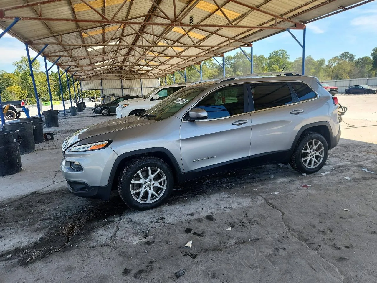 Foto de 2017 Jeep Cherokee