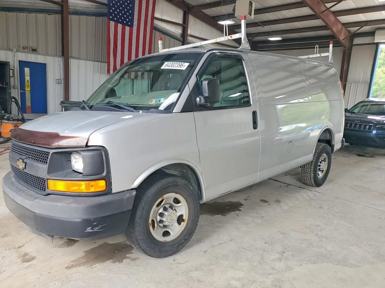 Foto de 2014 Chevrolet Express G2500